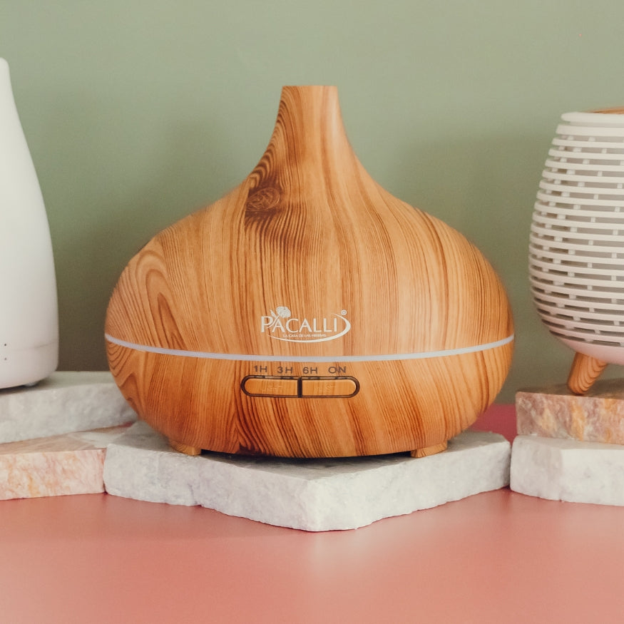 Difusor Color Madera PACALLI · Niebla Continua y Luz Ambiental Regulable · 300 ml