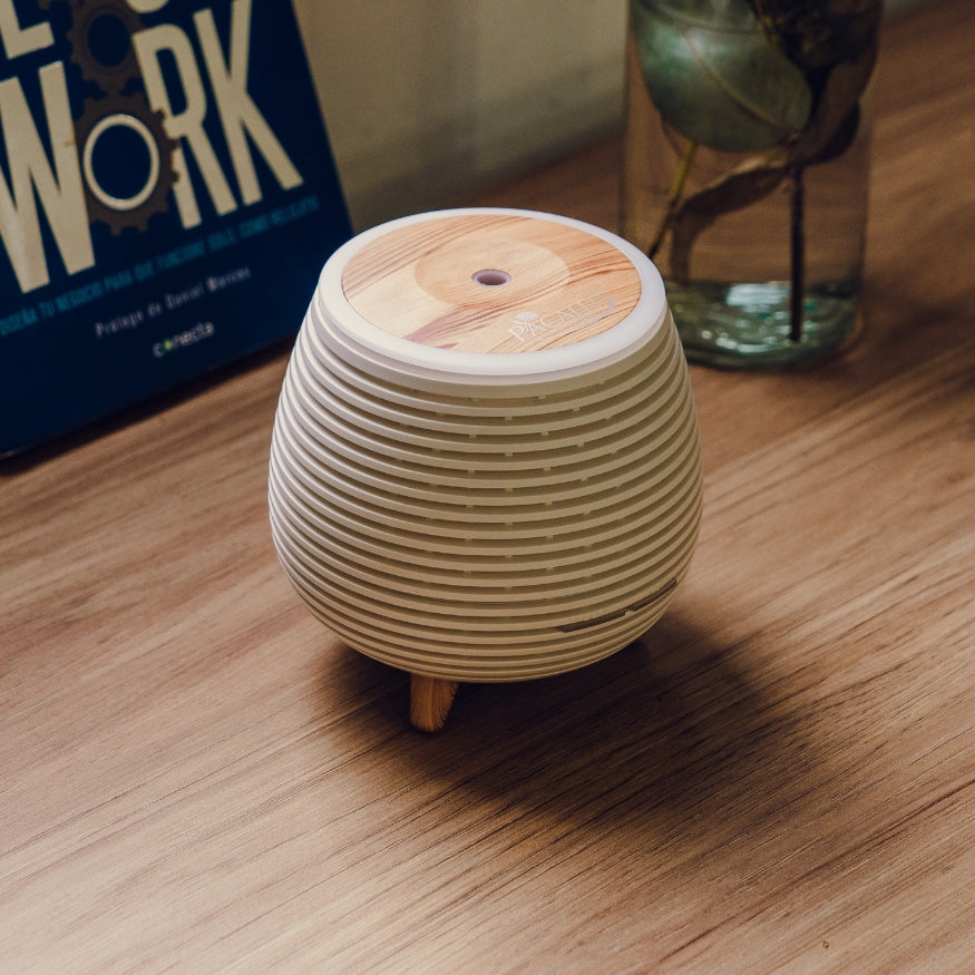 Difusor Deco PACALLI · Portátil y Silencioso con Luz LED Regulable · 140 ml