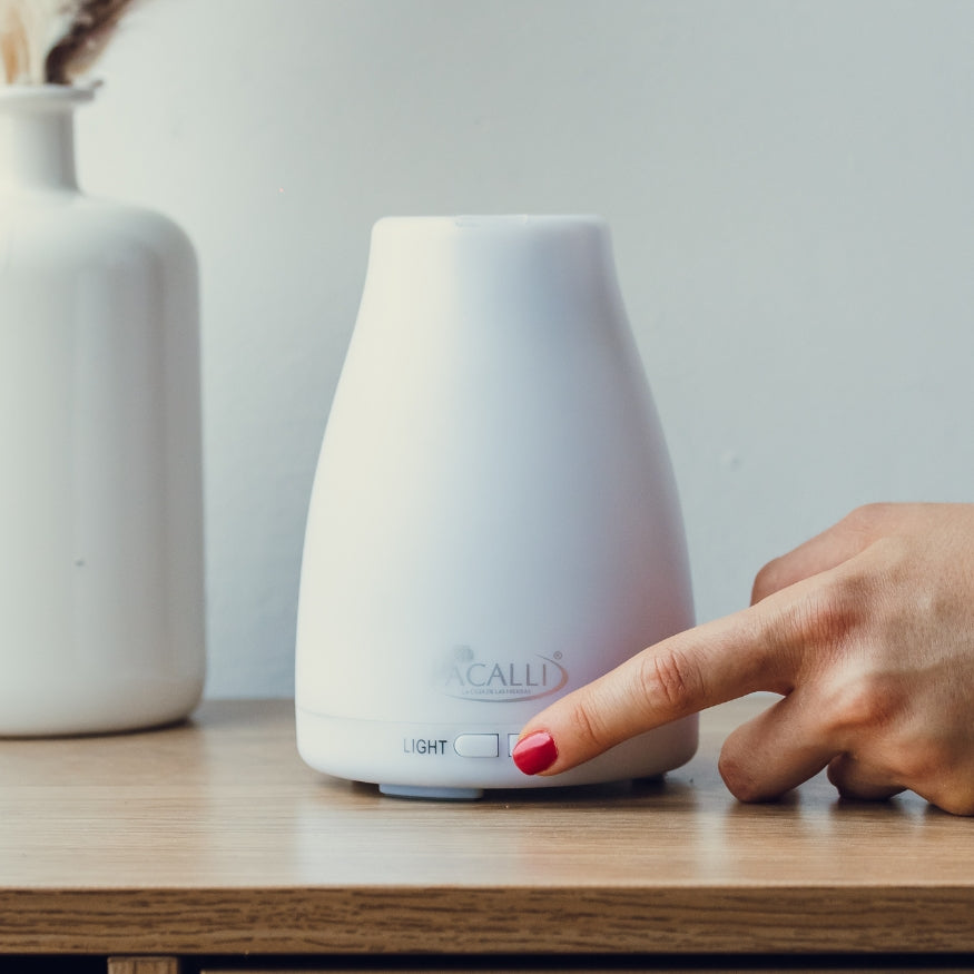 Difusor de Aceites Esenciales PACALLI · Portátil con Luz LED Regulable · 120 ml