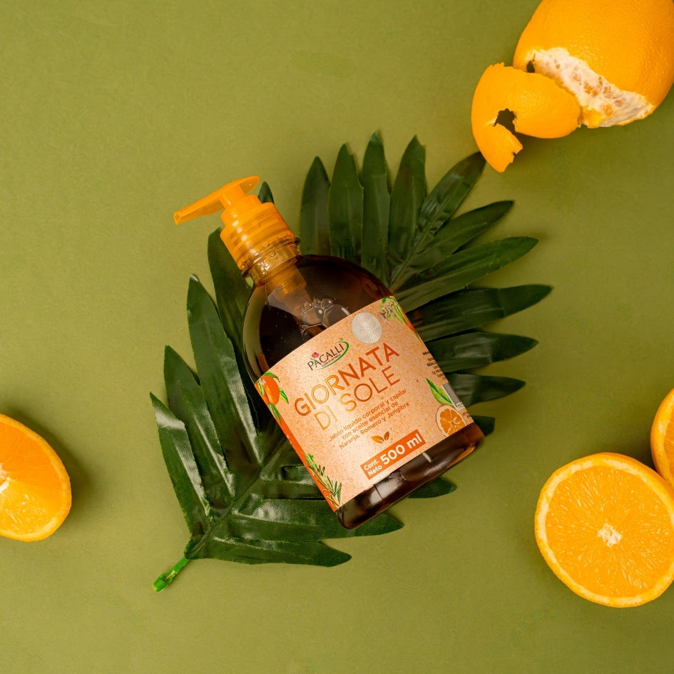 Jabón Liquido Giornata di Sole PACALLI · Con Extracto de Romero y Aceite Esencial de Naranja · 500 ml
