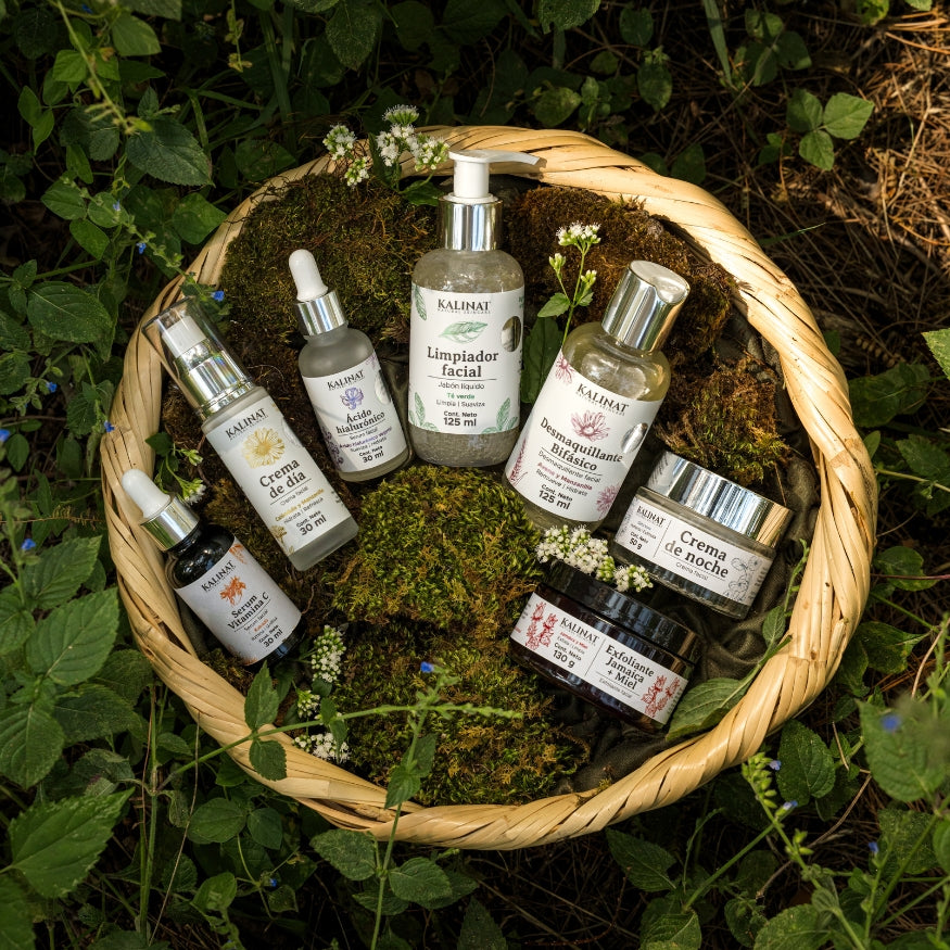 Kit Completo Kalinat · 7 piezas (Mi rutina de día + Mi rutina de noche + Exfoliante Jamaica y Miel)