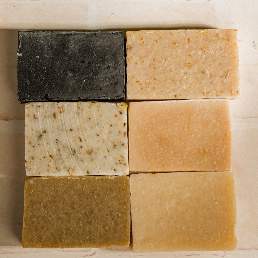 Kit de Jabones Artesanales PACALLI · 6 Piezas · Arroz, Avena, Caléndula, Carbón Activado, Lavanda y Miel de Abeja · 100 g c/u