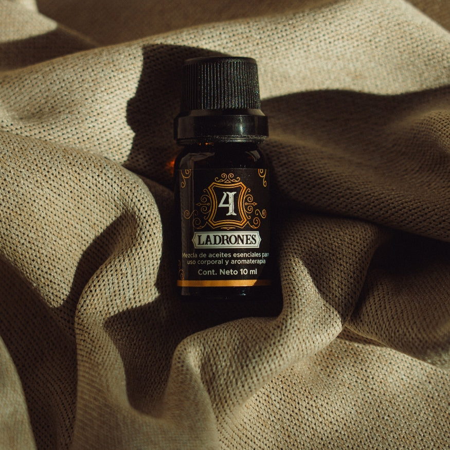 Mezcla Aromática 4 Ladrones (Thieves) PACALLI · Aceites Esenciales 100% Puros · 10 ml