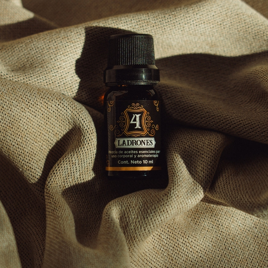 Mezcla Aromática 4 Ladrones (Thieves) PACALLI · Aceites Esenciales 100% Puros · 10 ml