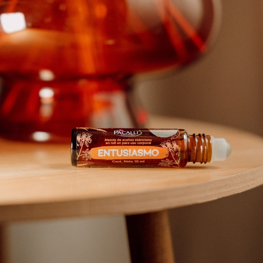 Entusiasmo Roll On PACALLI · Romero, Bergamota, Lavanda y Geranio  · 10 ml